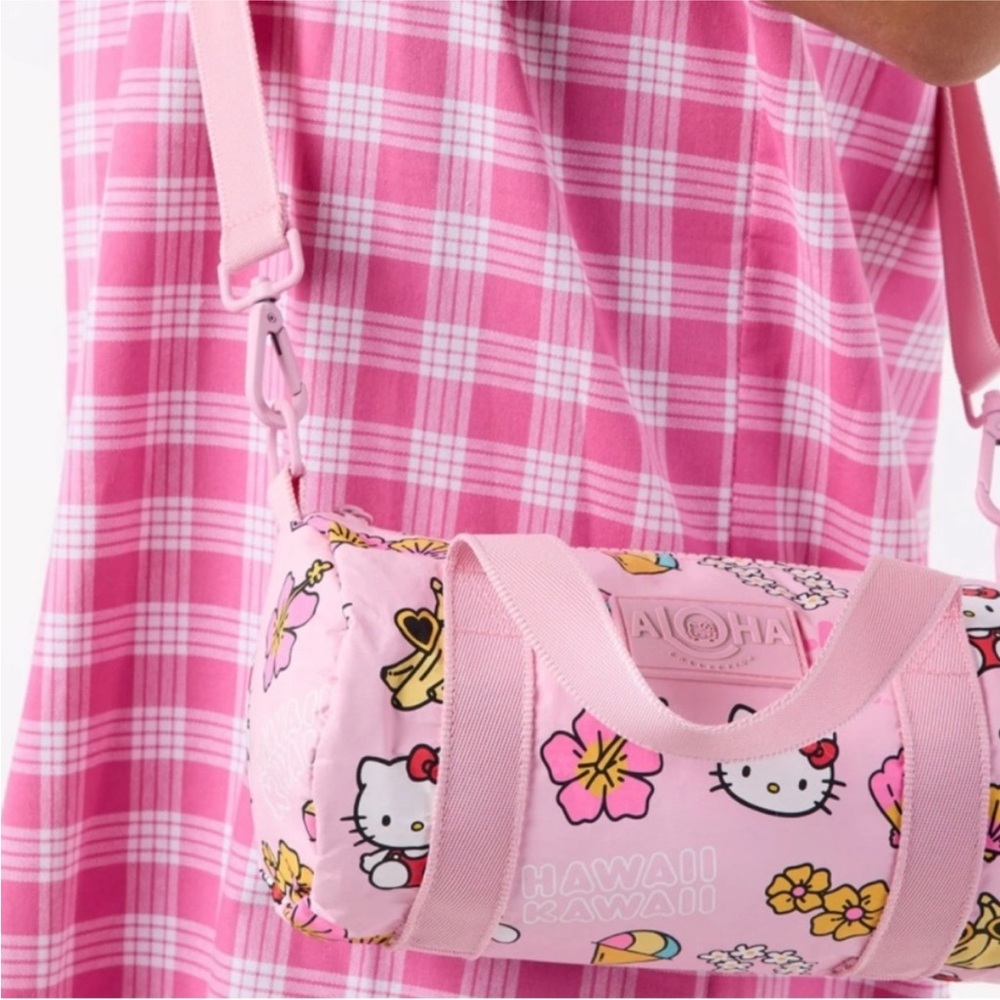 ALOHA Collection Pink Hello Kitty Crossbody Bag - Picture 2 of 3